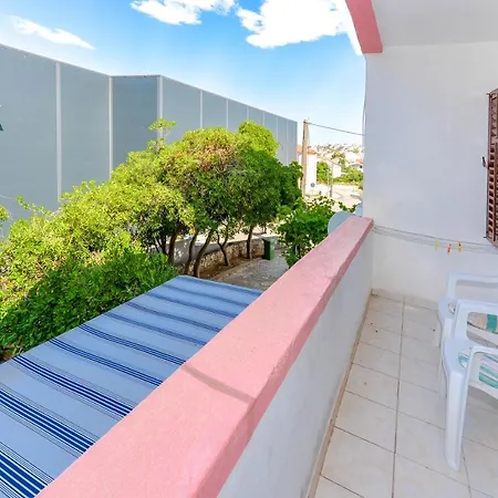 Apartments Car Novalja Exterior photo